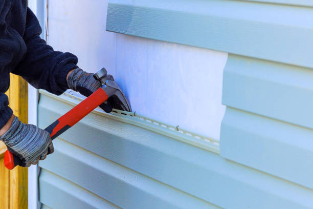 Reliable Siding Repair contractor in Follansbee, WV by Squared Siding